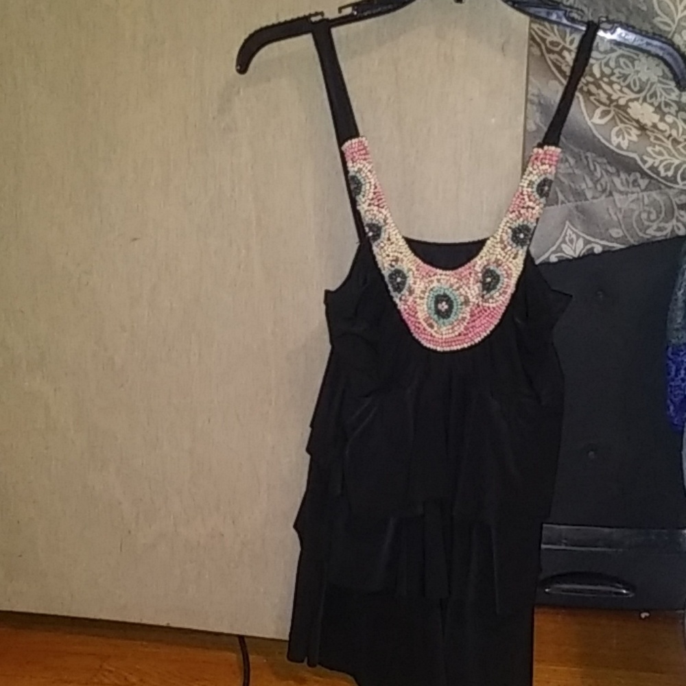 Juniors size xl beaded neckline tiered tank top